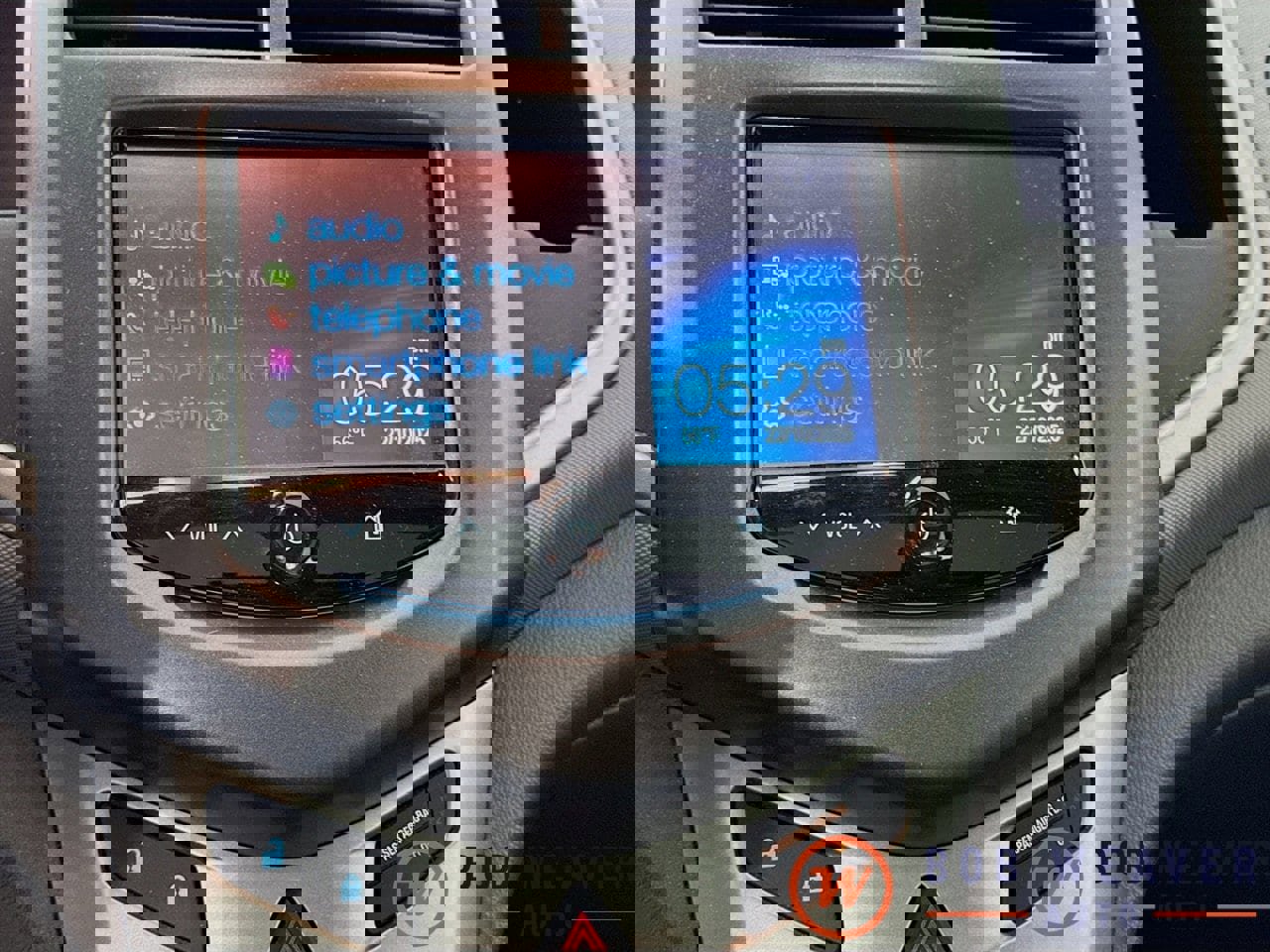 Used 2014 Chevrolet Sonic LT w/ Fun and Sun Package image 14