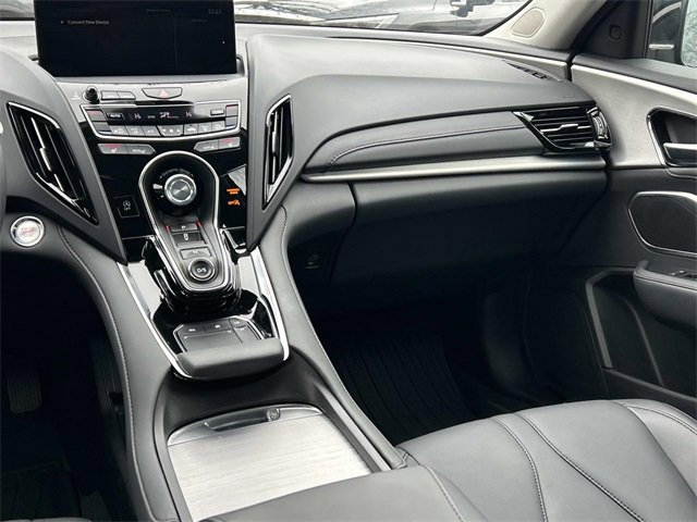 Used 2024 Acura RDX SH-AWD image 23