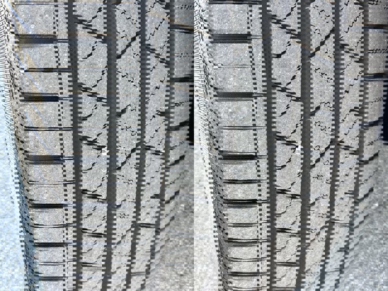 Used 2025 Jeep Grand Cherokee Summit image 37