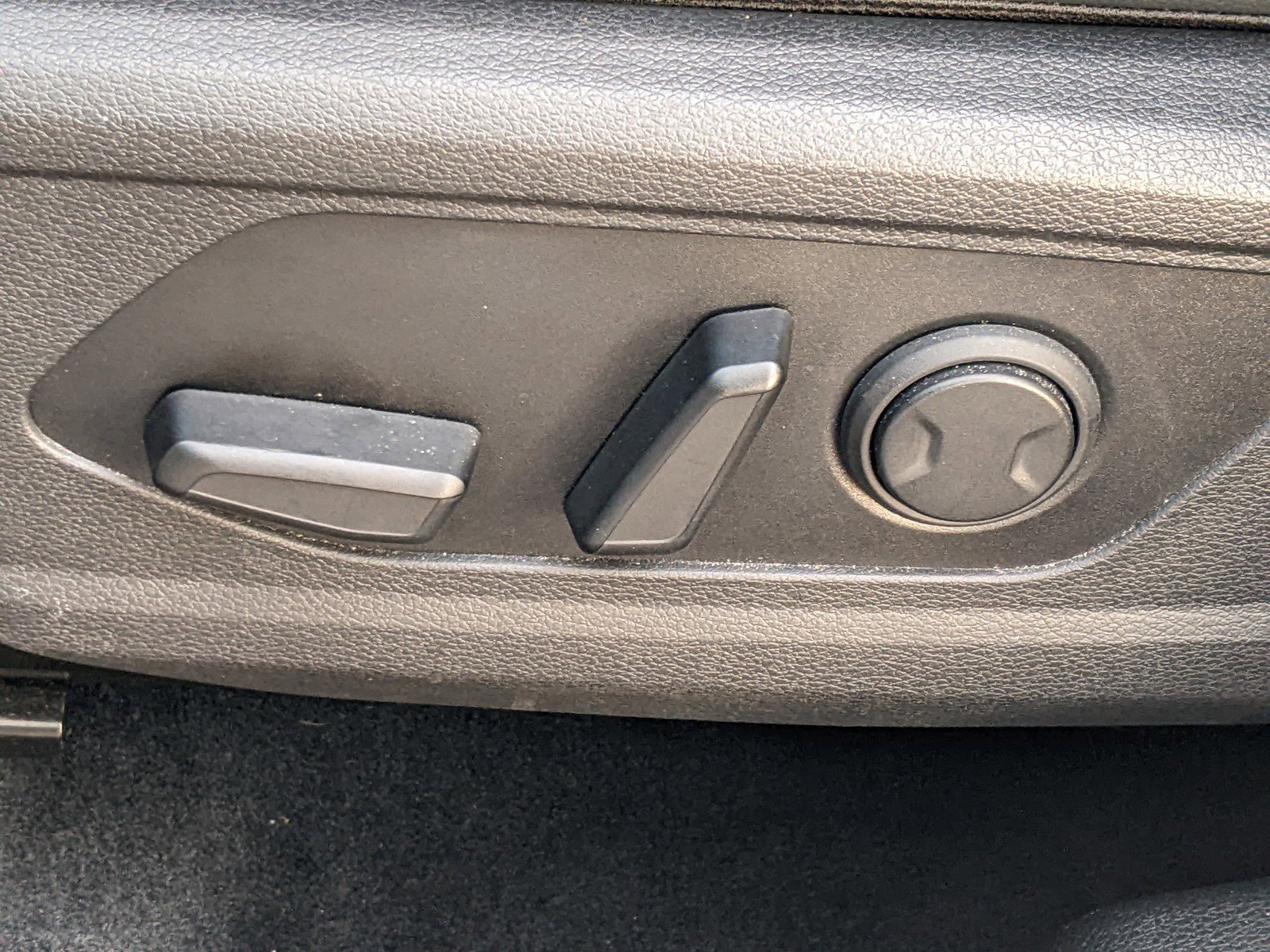 Certified 2023 Kia Sportage EX image 17