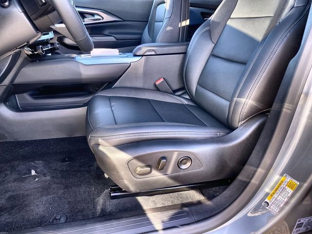 New 2026 Chevrolet Equinox EV LT AWD/4WD image 31