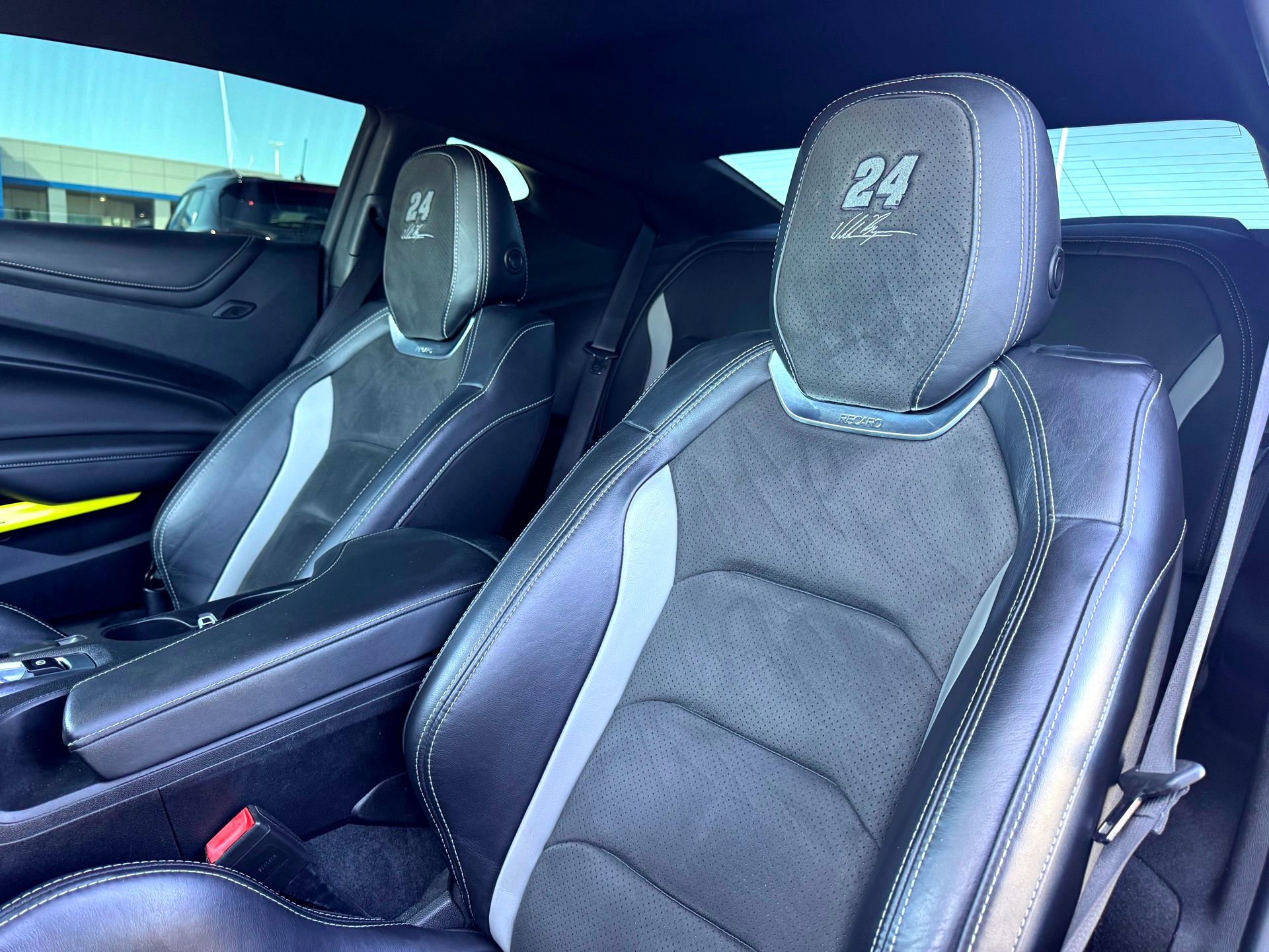 Used 2020 Chevrolet Camaro SS image 27
