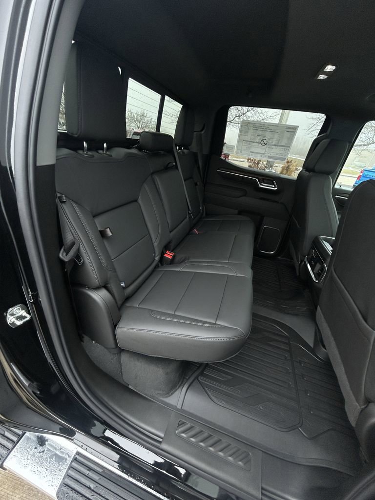 New 2026 GMC Sierra 1500 SLT w/ SLT Premium Package image 15