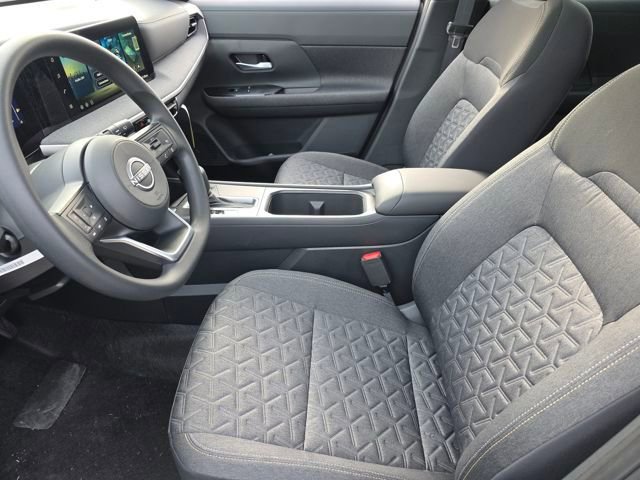 New 2026 Nissan Kicks SV image 27