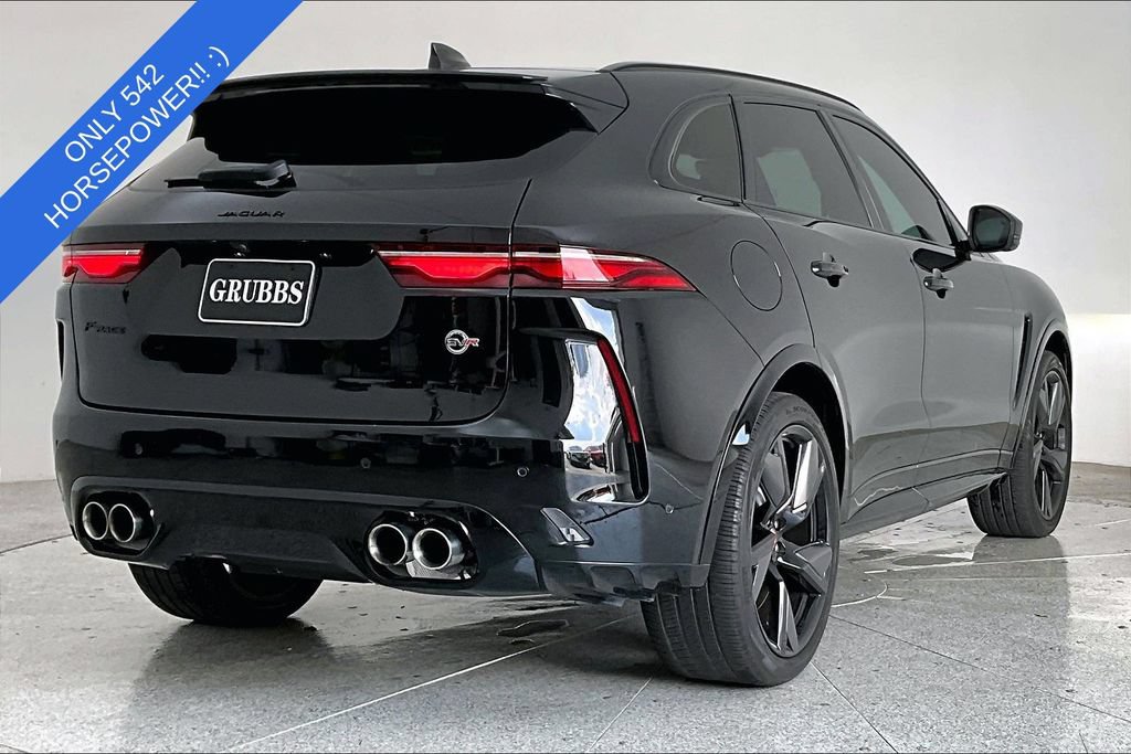 Used 2023 Jaguar F-PACE SVR AWD/4WD image 2