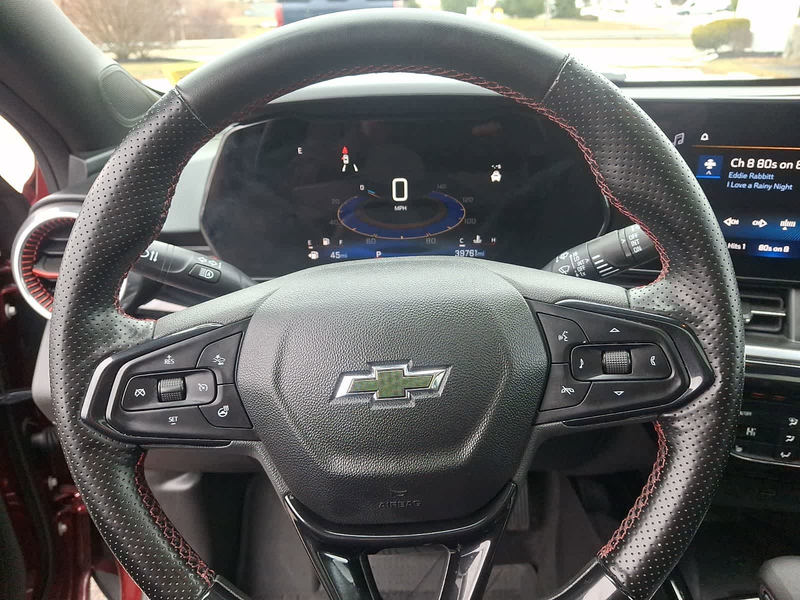 Used 2024 Chevrolet Trax RS w/ Sunroof Package image 20