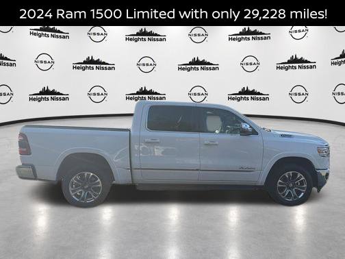 Used 2024 RAM 1500 Limited AWD/4WD image 6