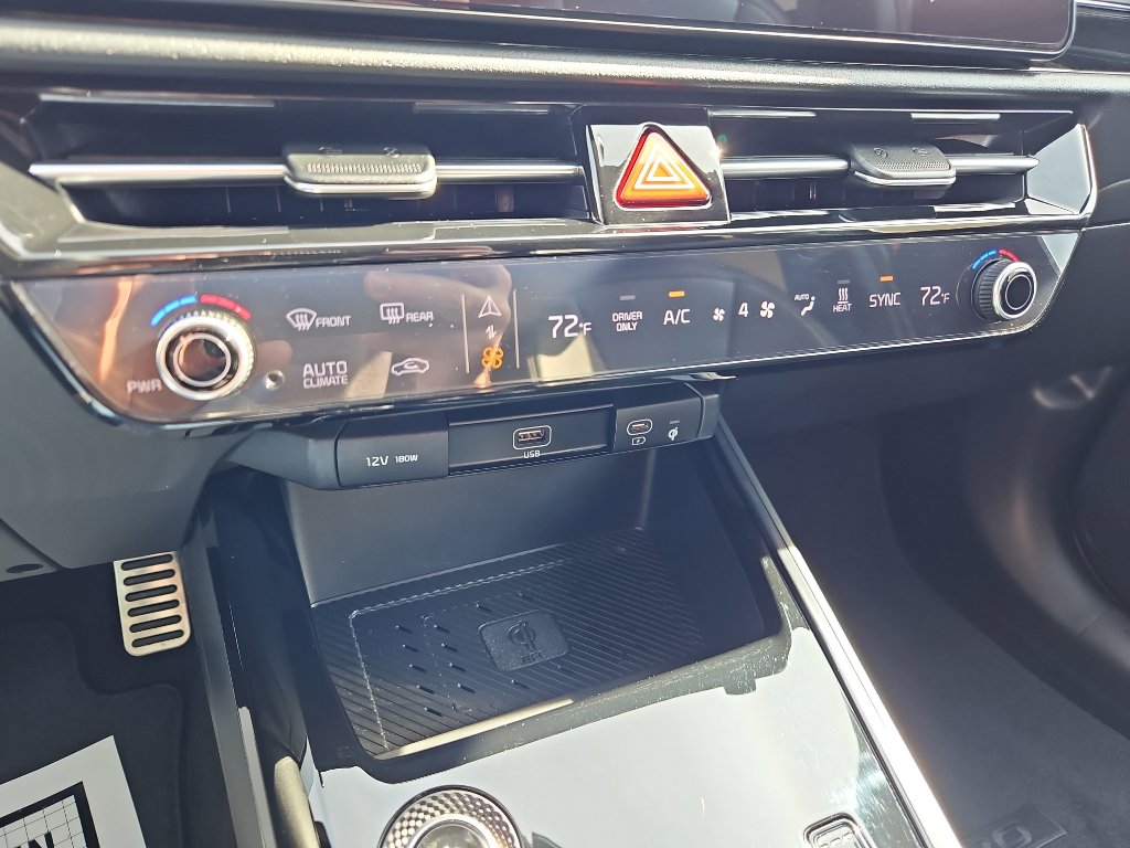 Used 2023 Kia Niro Wave w/ Wave Preserve Package image 17