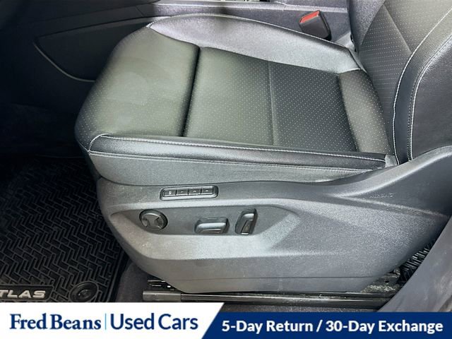 Used 2023 Volkswagen Atlas SEL image 19
