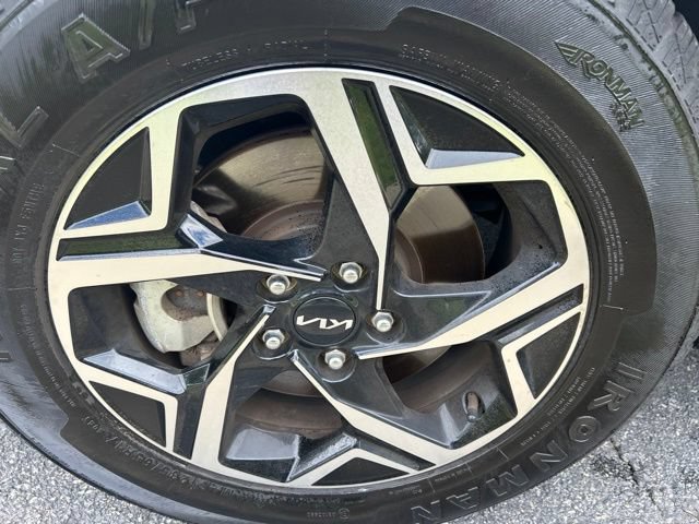 Certified 2024 Kia Sportage LX FWD image 30