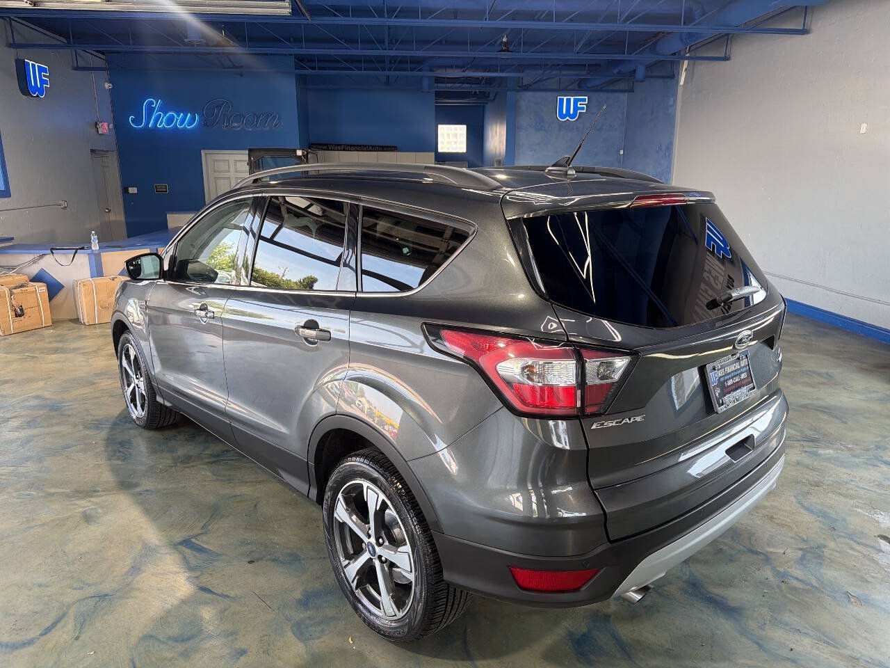 Used 2018 Ford Escape SEL w/ Canadian Touring Package FWD image 12