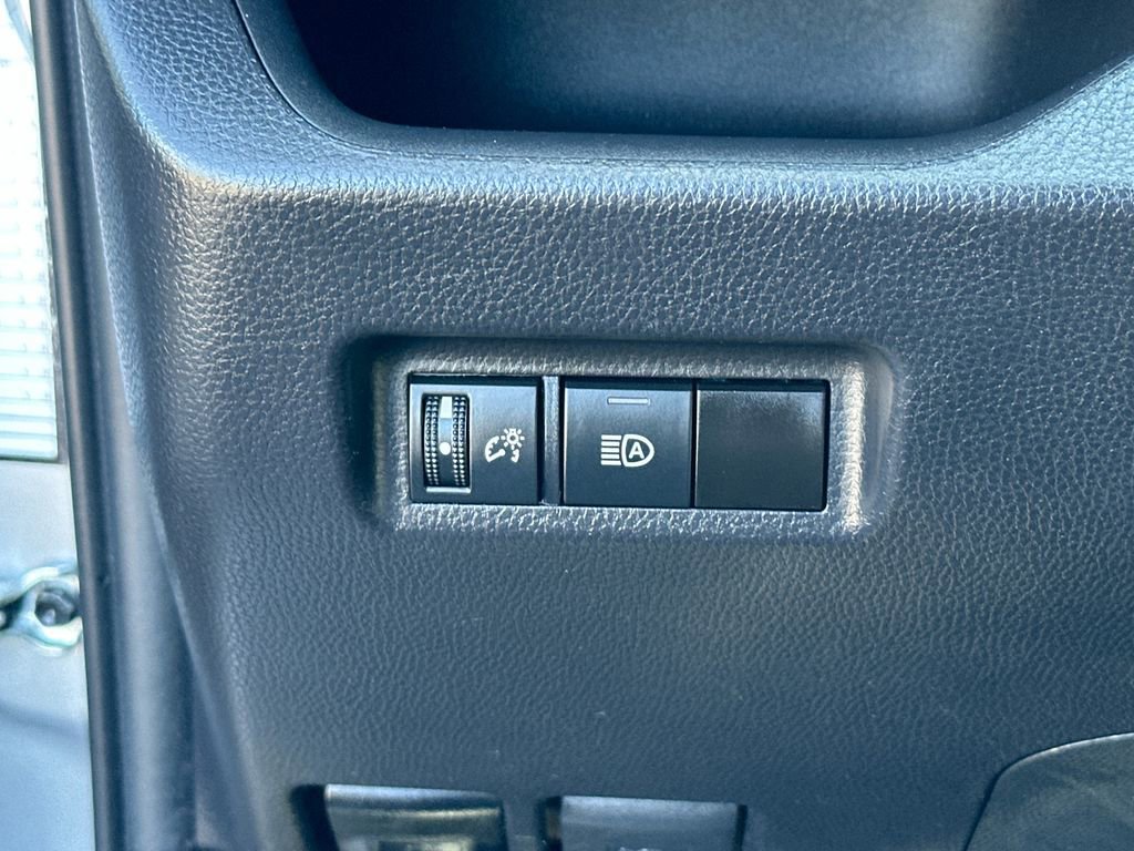 Used 2024 Toyota RAV4 LE image 11