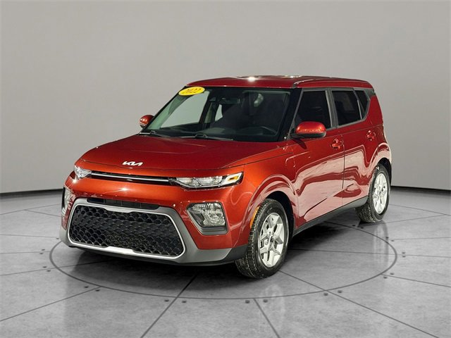 Used 2022 Kia Soul LX w/ Technology Package image 2