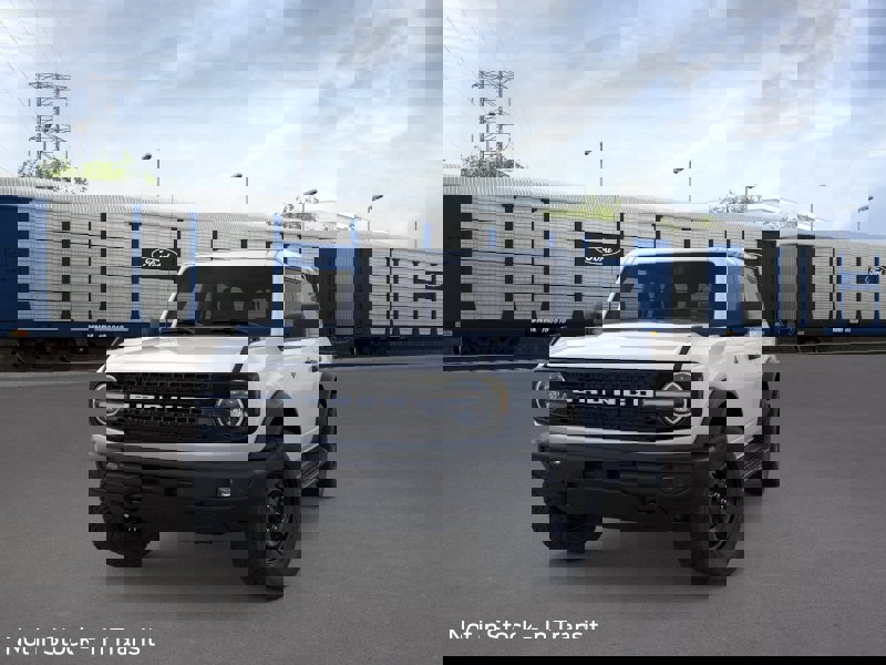 New 2026 Ford Bronco Outer Banks image 2