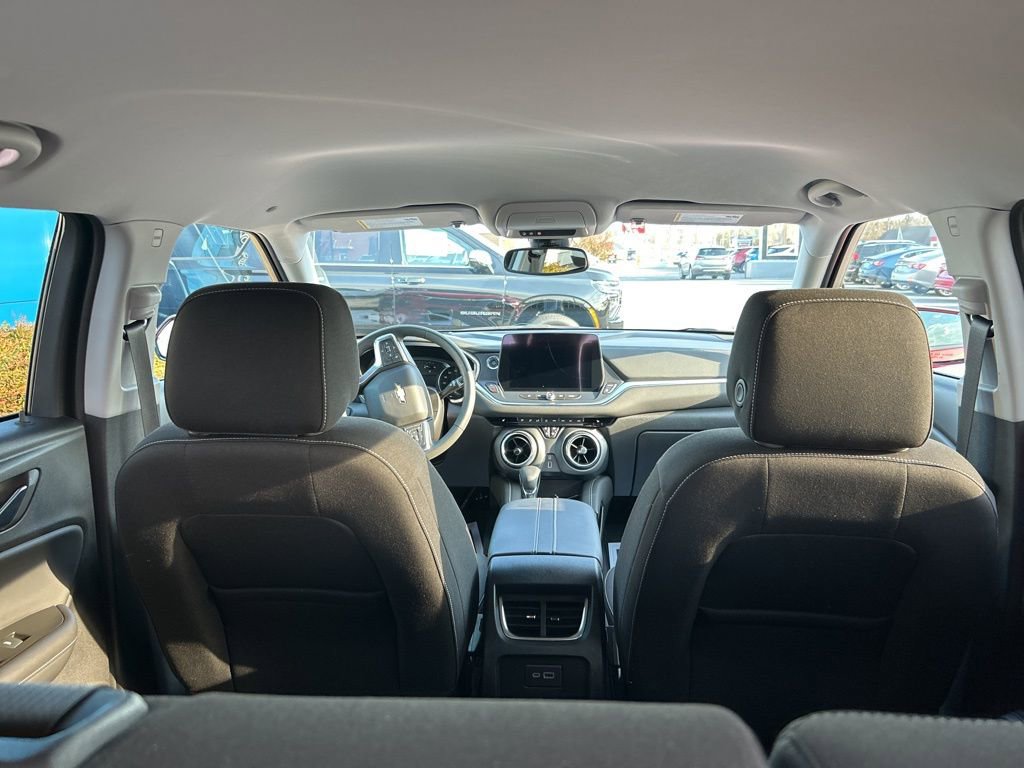 Used 2024 Chevrolet Blazer LT w/ Convenience Package image 8