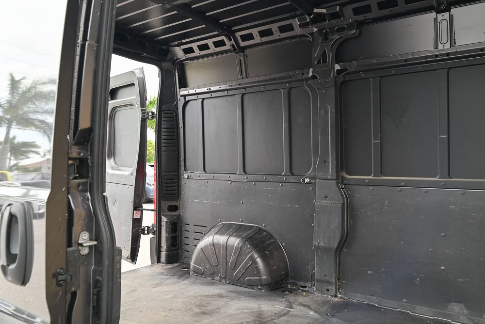 Used 2020 RAM ProMaster 1500 w/ Interior Convenience Group FWD image 14