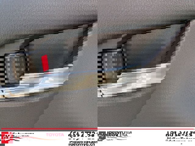 Used 2023 Toyota Camry LE image 11