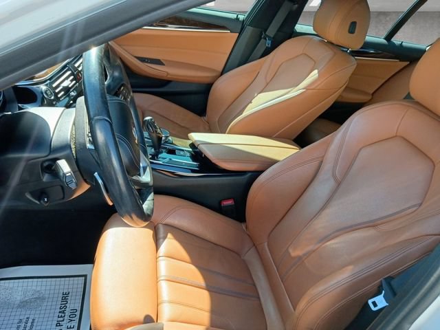 Used 2019 BMW 540i w/ Convenience Package RWD image 19
