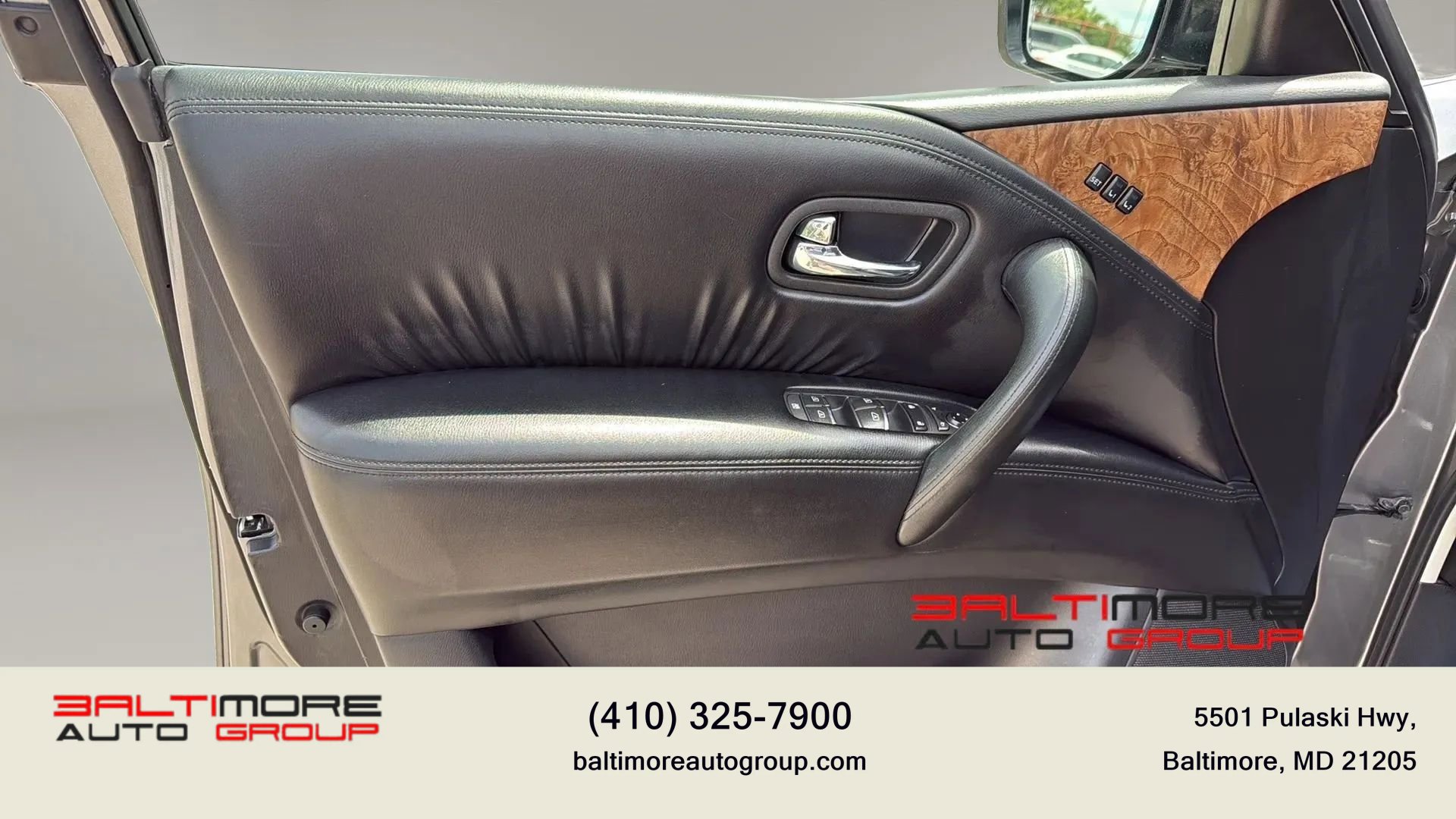 Used 2021 Nissan Armada SL w/ Captain's Chairs Package AWD/4WD image 13