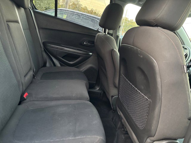 Used 2020 Chevrolet Trax LS w/ Tint and Cruise Package image 12