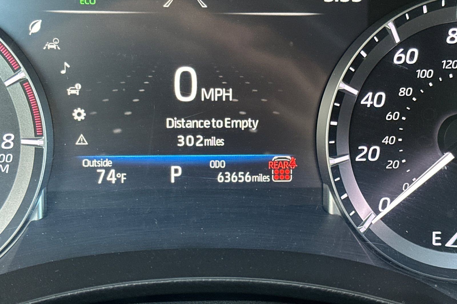 Used 2024 Toyota Highlander LE image 28