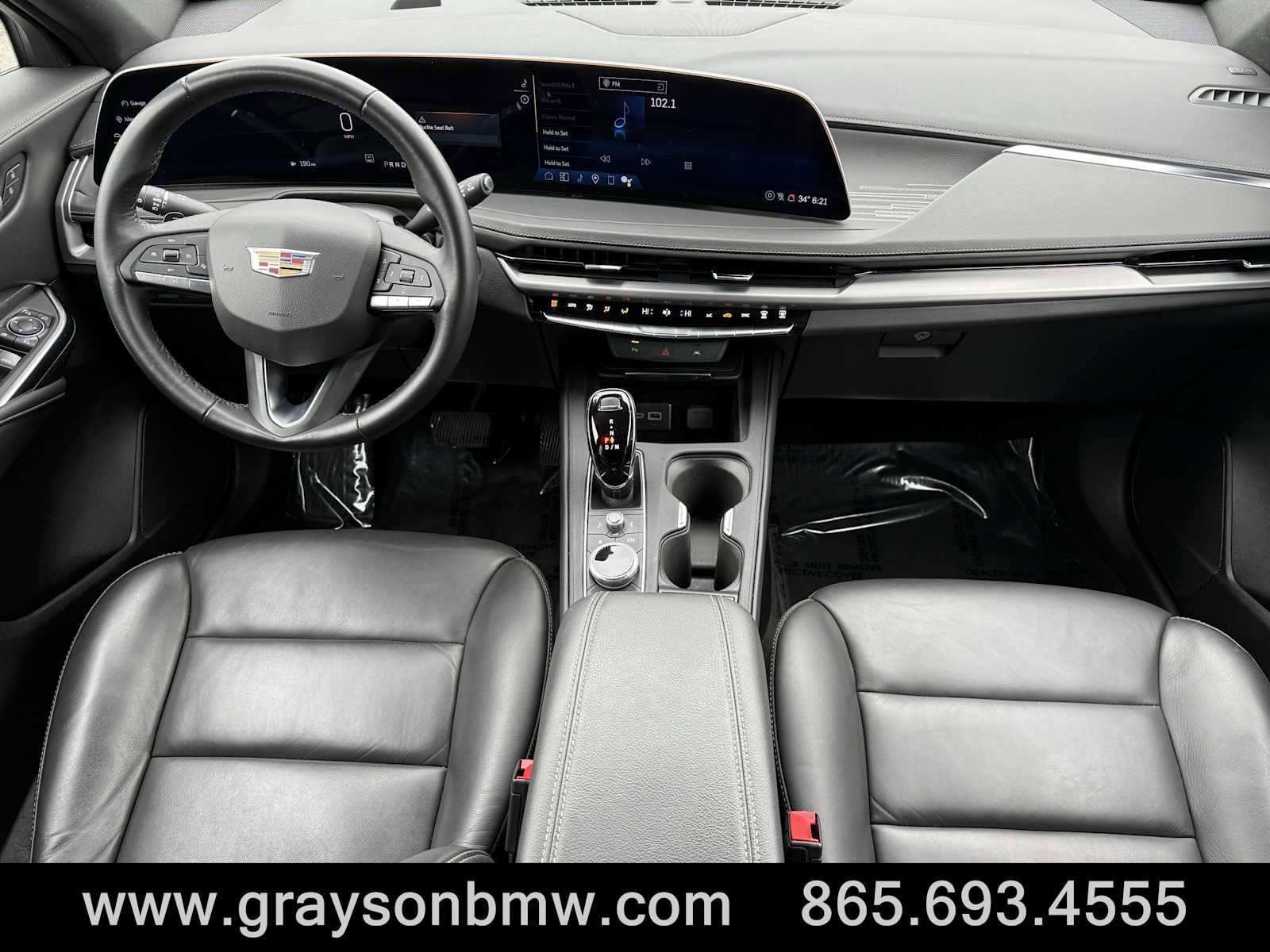 Used 2025 Cadillac XT4 Premium Luxury image 12