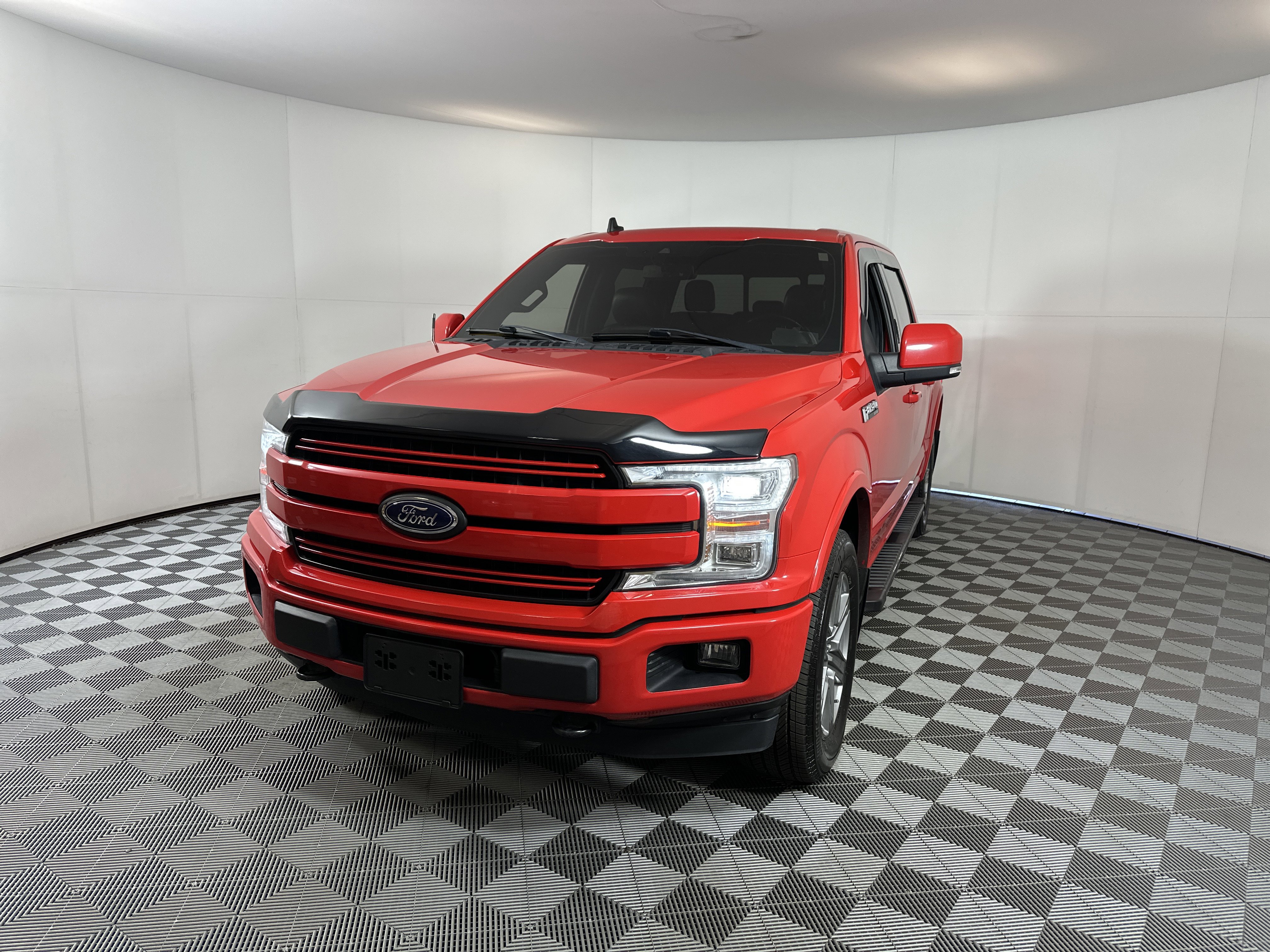 Used 2019 Ford F150 Lariat w/ Equipment Group 502A Luxury image 2