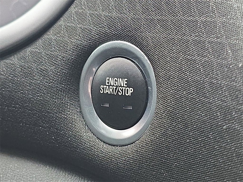 Used 2023 Chevrolet Malibu LT image 17