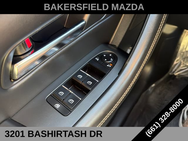 Used 2024 MAZDA CX-90 Plug-In Hybrid w/ Preferred AWD/4WD image 9