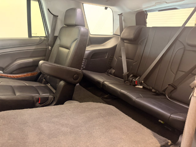 Used 2018 Chevrolet Tahoe Premier AWD/4WD image 15