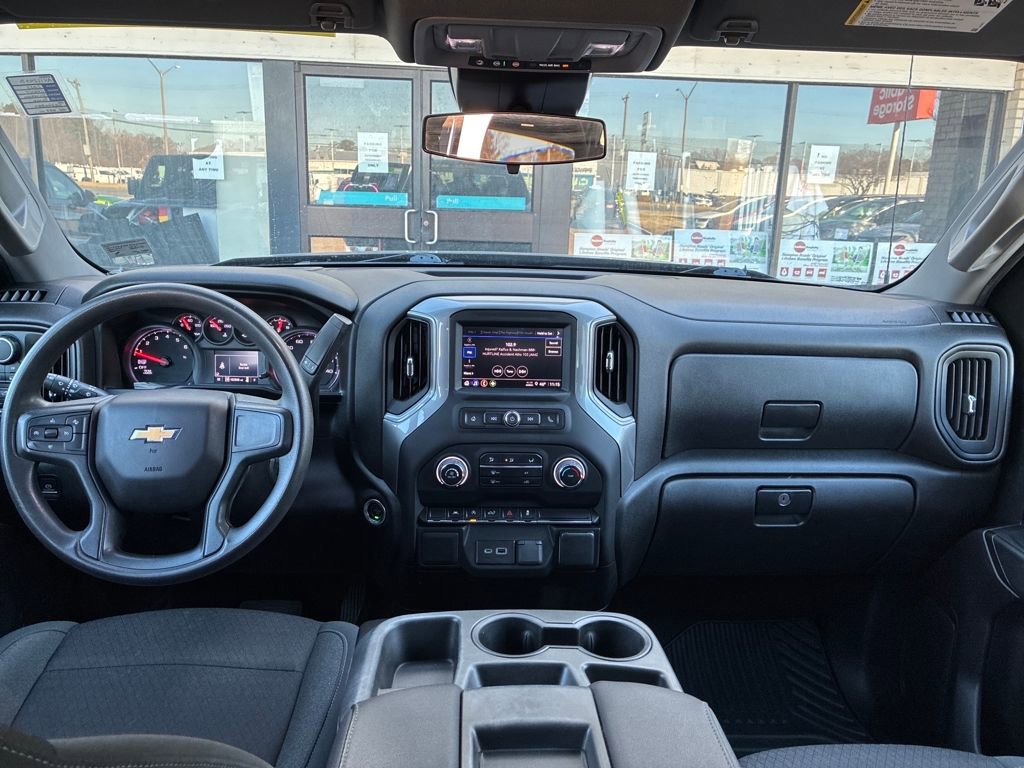 Used 2022 Chevrolet Silverado 1500 Custom image 13
