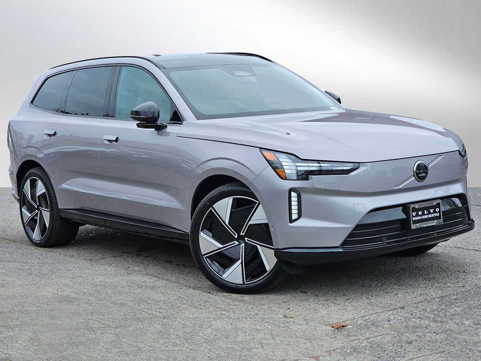 New 2026 Volvo EX90 Ultra AWD/4WD image 1