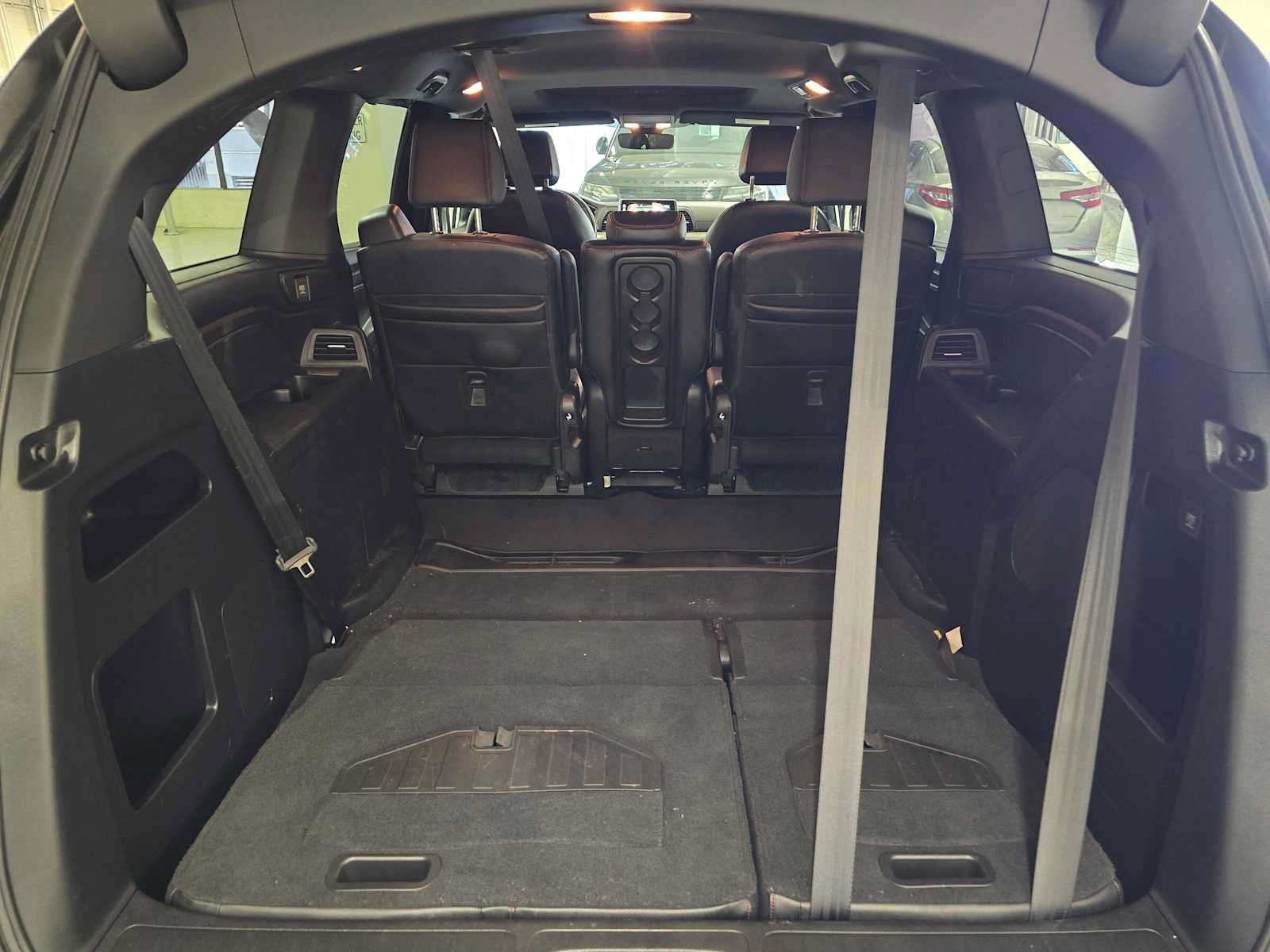 Used 2023 Honda Odyssey Sport image 14
