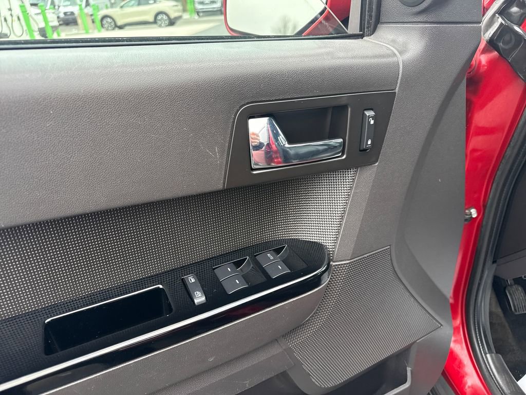 Used 2011 Ford Escape Limited w/ 302A Rapid Spec Order Code image 28