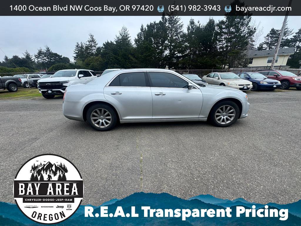 Used 2012 Chrysler 300 Limited image 7
