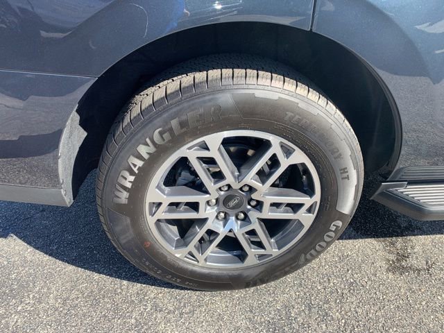 New 2025 Ford Expedition Active image 42