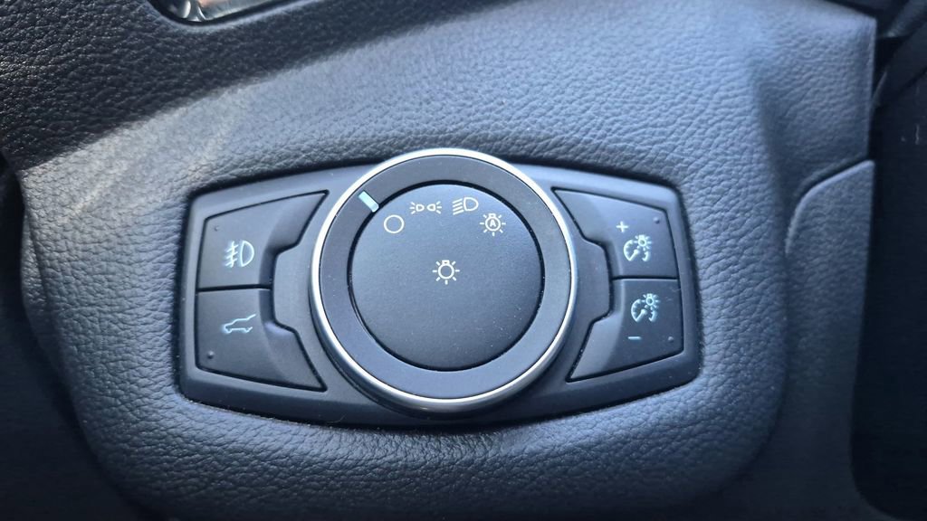 Used 2018 Ford Escape SEL image 27