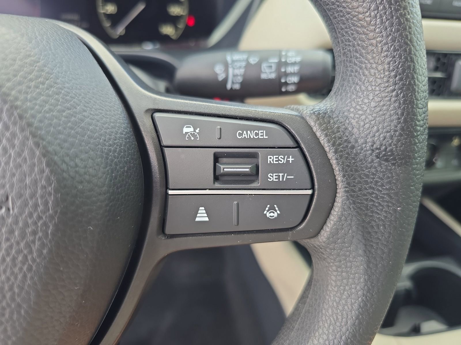 Certified 2024 Honda HR-V LX image 22