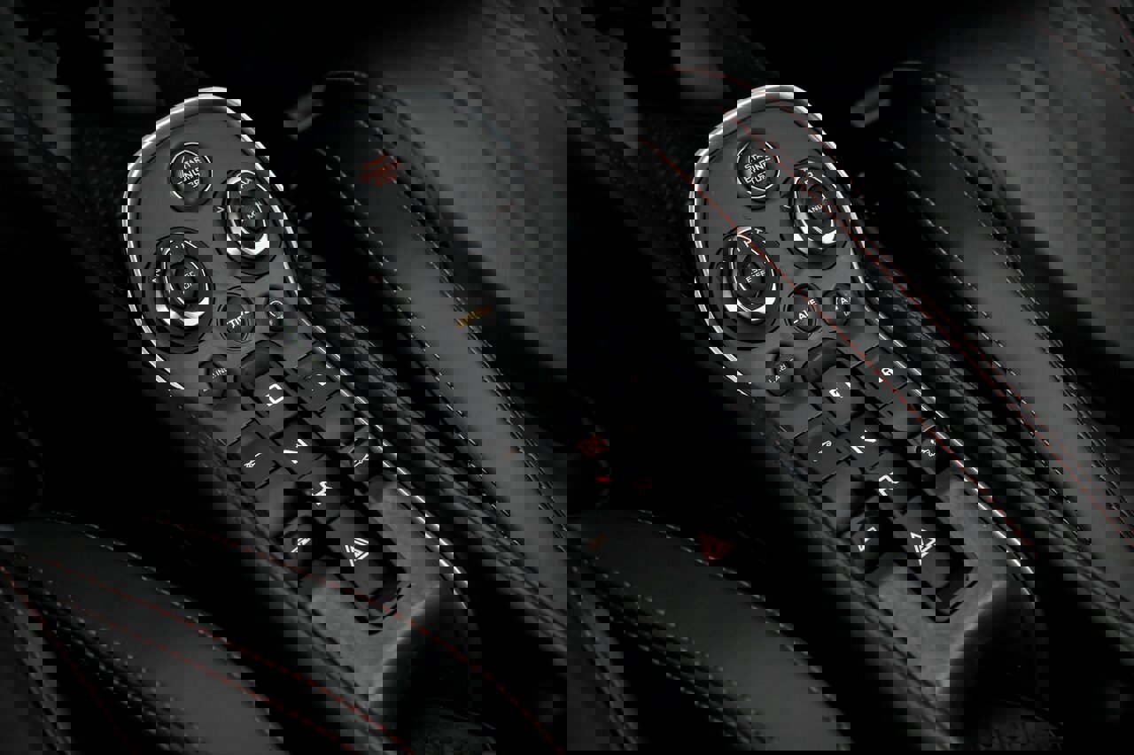 Used 2020 McLaren 570S Spider image 39