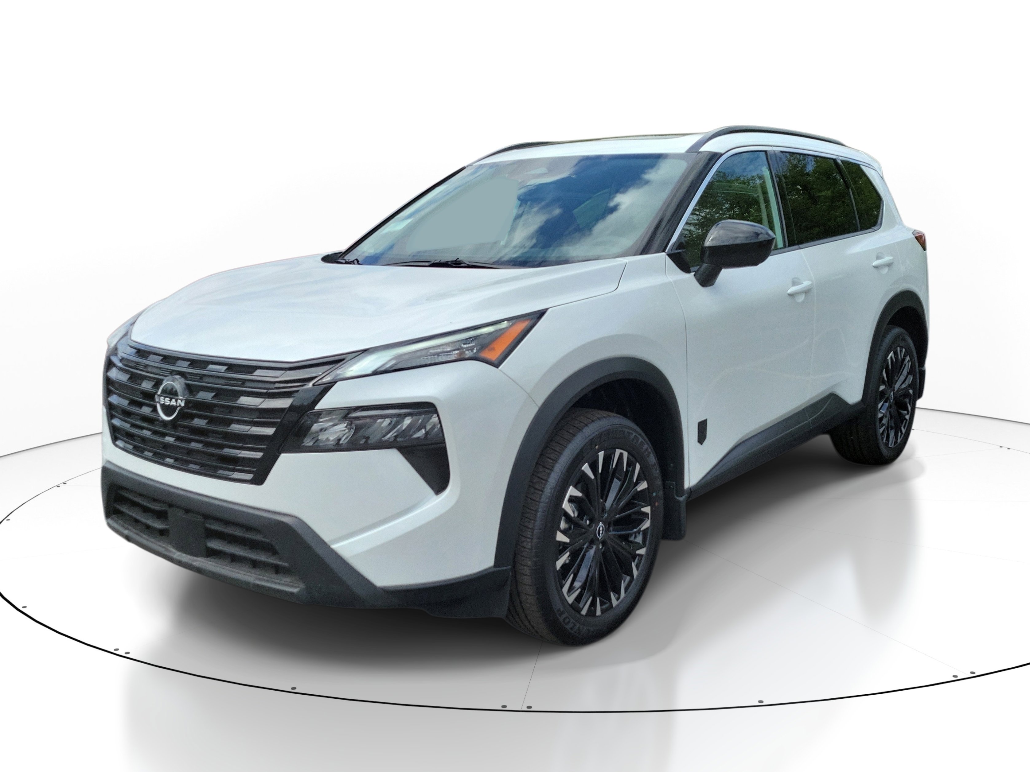 New 2026 Nissan Rogue Dark Armor FWD image 3