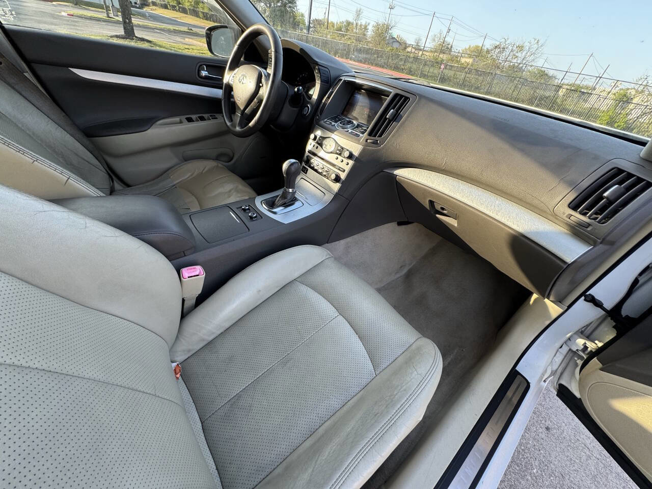 Used 2009 INFINITI G37 Journey w/ Premium Pkg RWD image 11