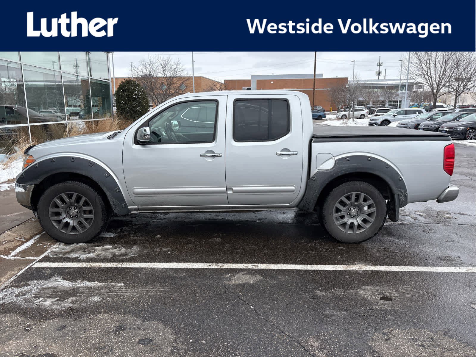 Used 2013 Nissan Frontier SL w/ Moonroof Pkg image 1