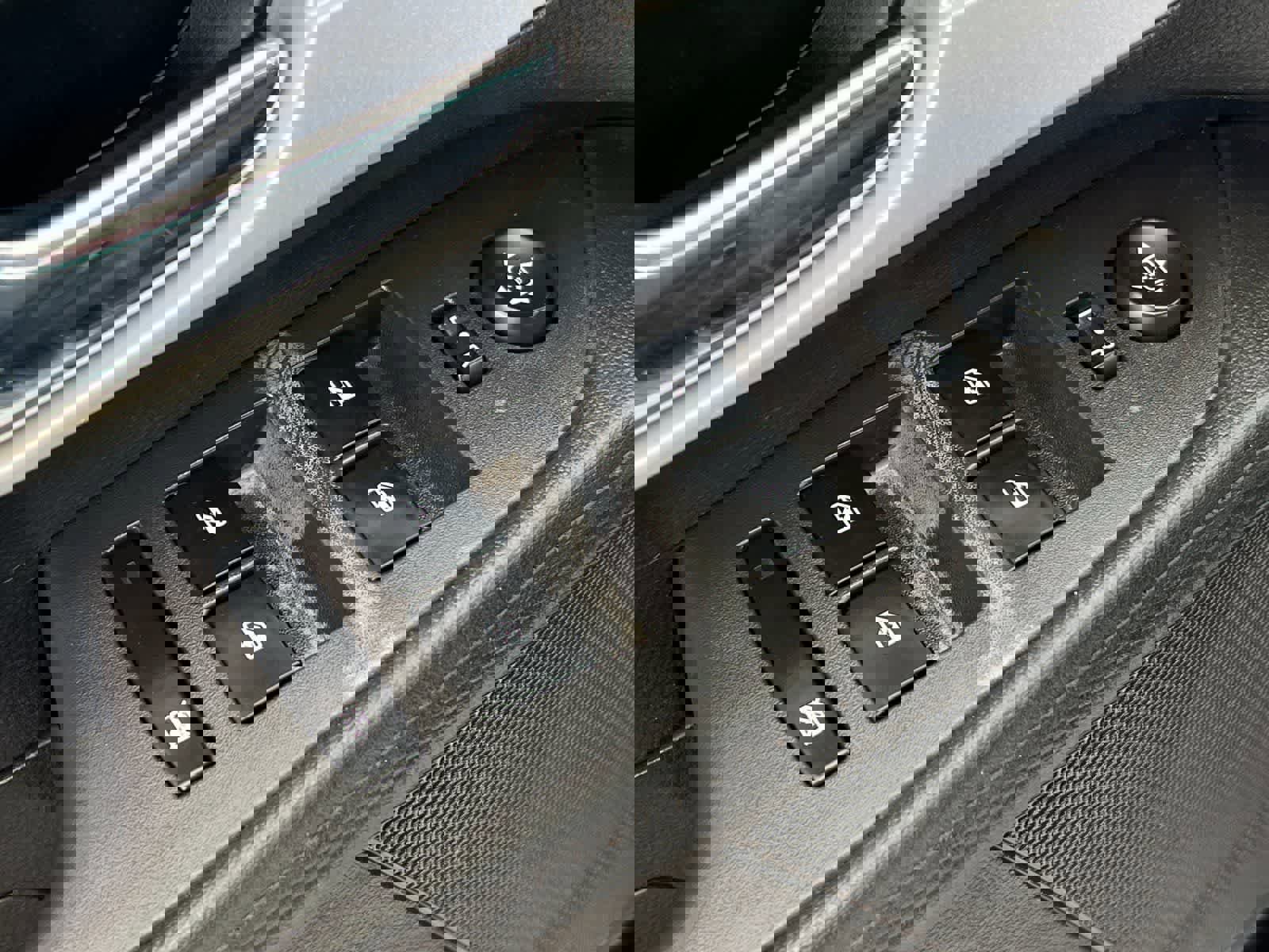 Used 2016 Chevrolet Equinox LS image 14