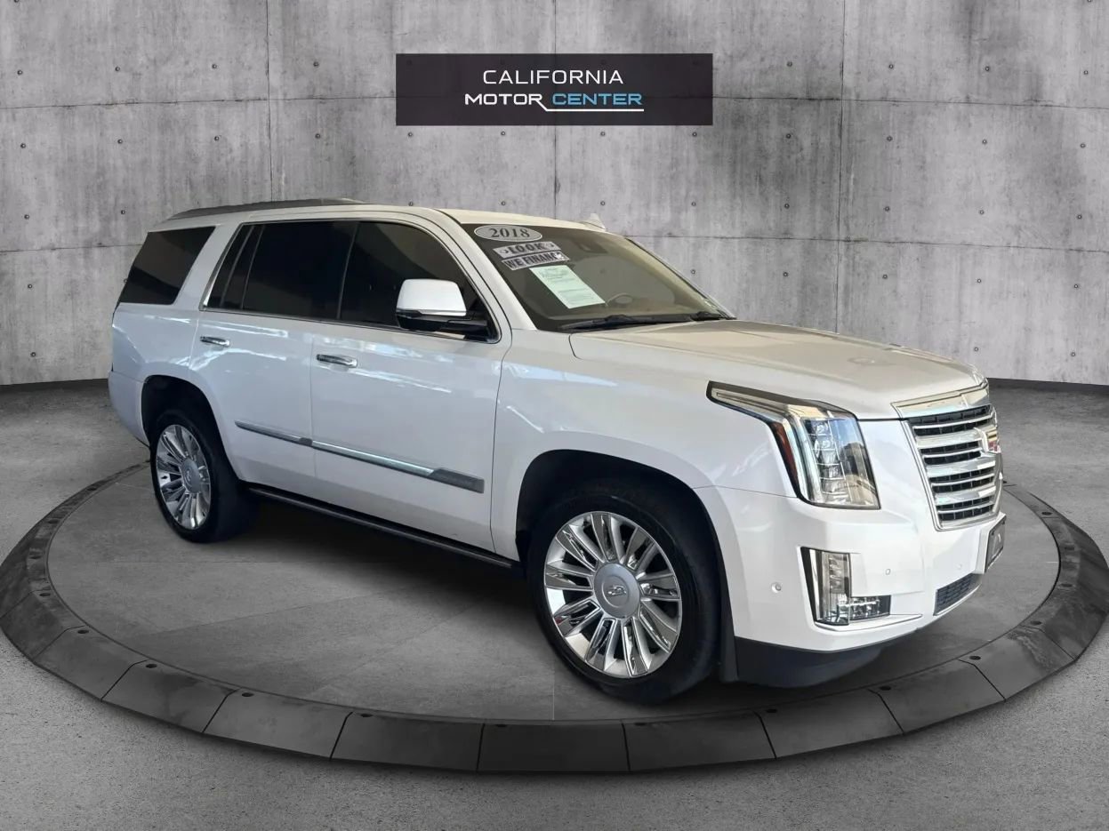 Used 2018 Cadillac Escalade Platinum AWD/4WD image 1