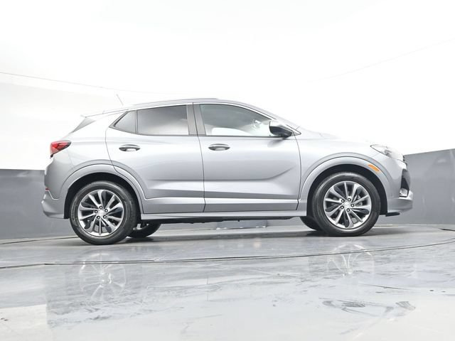 Used 2023 Buick Encore GX Select w/ Experience Buick Package FWD image 31