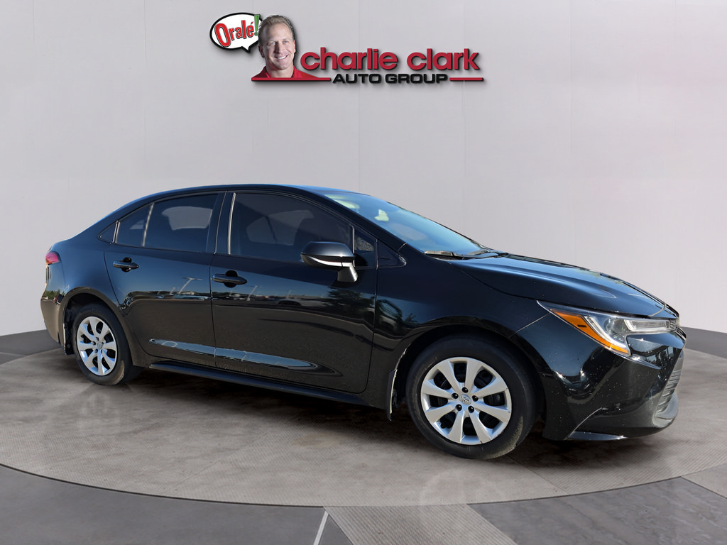 Used 2024 Toyota Corolla LE FWD image 8