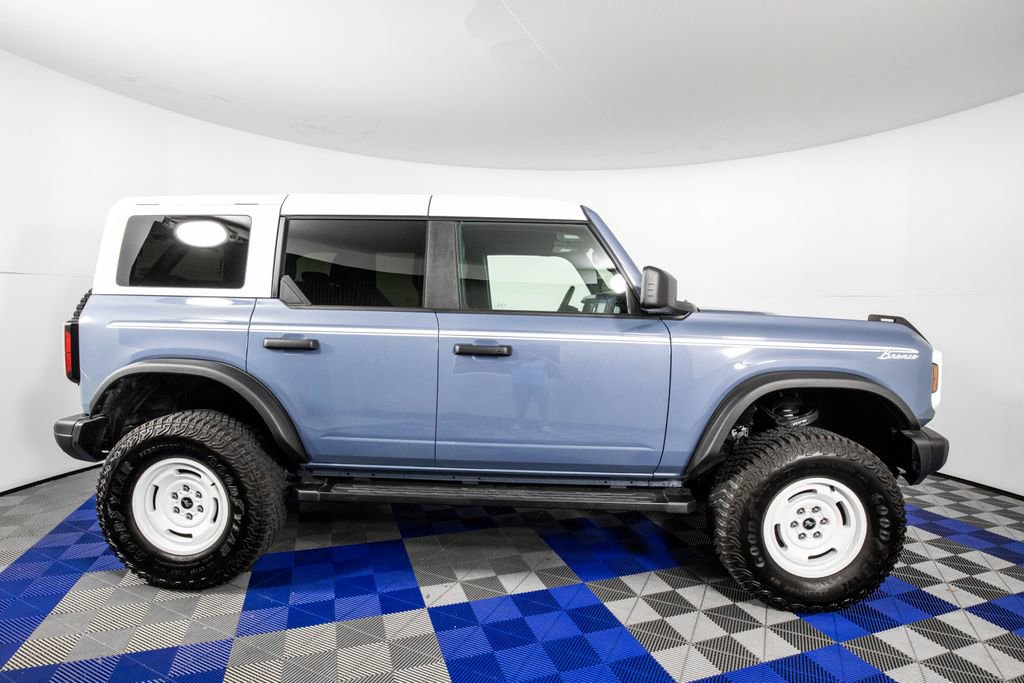 Used 2023 Ford Bronco Heritage Edition image 4