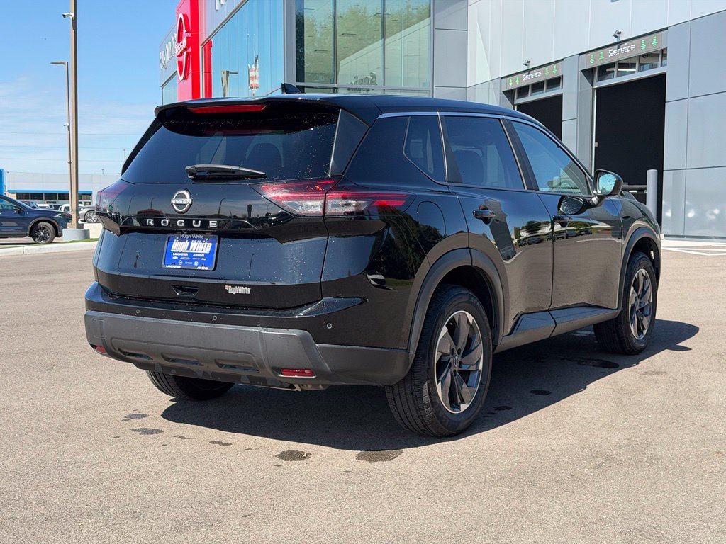 Used 2025 Nissan Rogue SV FWD image 5