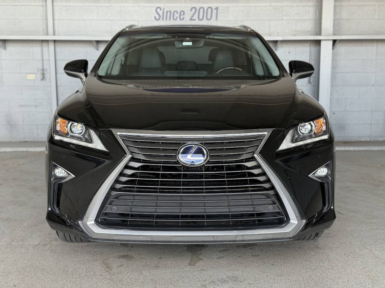 Used 2018 Lexus RX 450h AWD w/ Premium Package image 4