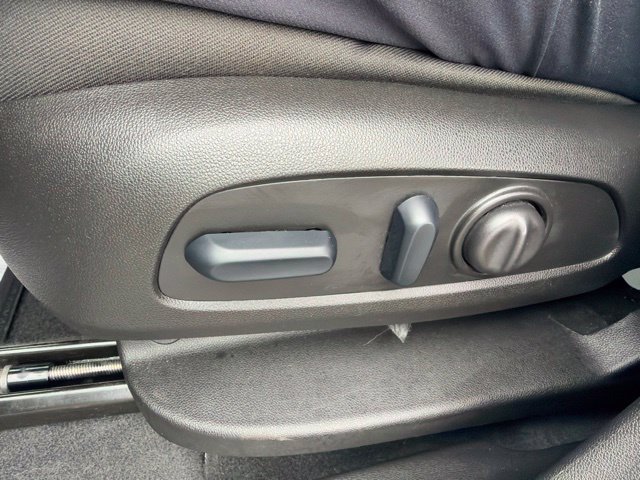 Used 2024 Chevrolet Equinox LT w/ LPO, Floor Liner Package AWD/4WD image 19